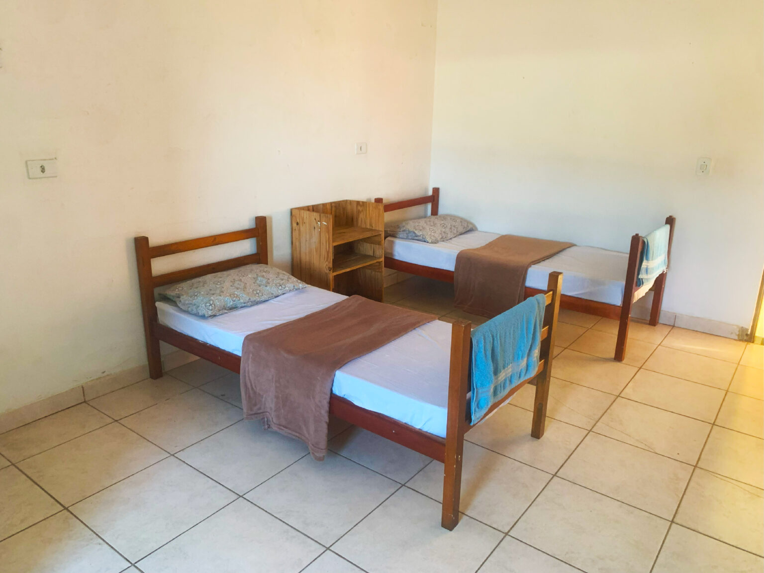 QUARTO 2 CAMAS